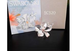 Swarovski Honingbij op hibiscus  met doos en certificaat