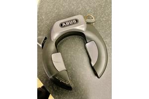 Rommelmarkt Spullen Kleding boxje BK Pannen + Fiets spullen