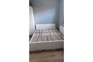 Met spoed weg: Ikea bed 200 x 160
