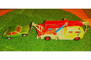 Siku mercedes benz "rund hauber "wreck truck 1