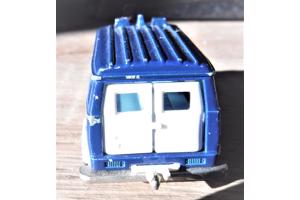 Majorette Ford E 350 politie bus 1