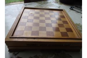 Speeldoos met gezelschapsspelen