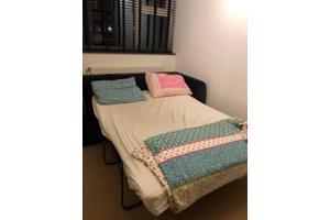 Slaapbank - zo goed als nieuw