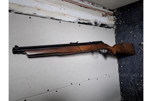 Sheridan pompbuks model 392PA luchtbuks