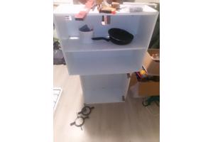 3 keukenkasten 1 met deur