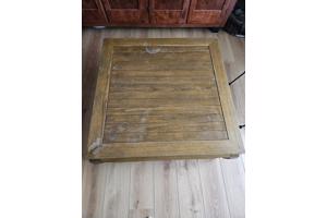 Massief eiken opiumtafel (100 x 100cm)