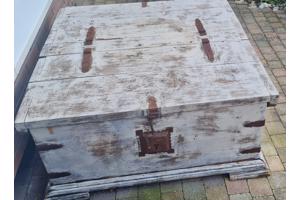 Grenen robuuste salontafel/opbergkist