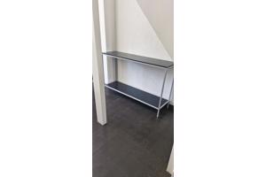 Moderne salontafel en sidetable