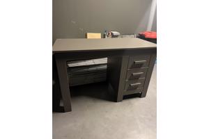 Houten bureau