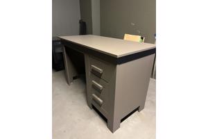 Houten bureau
