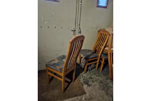 eettafel met 4 stoelen, massief eiken 85 x 145/195