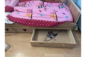 Steigerhouten bed