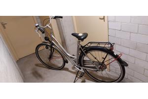 Damesfiets 2x i.g.st.