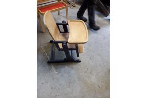 in hoogte verstelbare kinderstoel