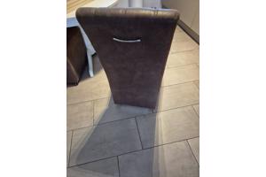 Eetkamerstoelen 4 stuks bruin incl. wielen zgan