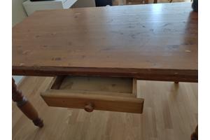 Houten tafel