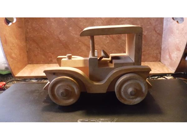 Clasieke houten auto K