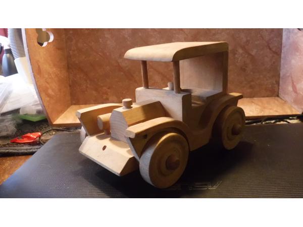 Clasieke houten auto K