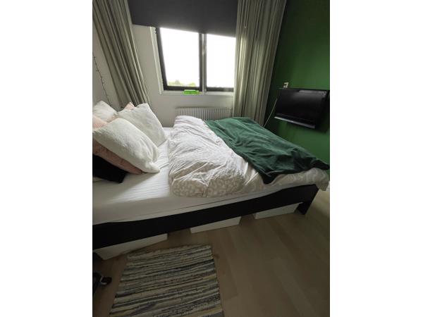 Bed Leen Bakker 160x200 gratis af te halen