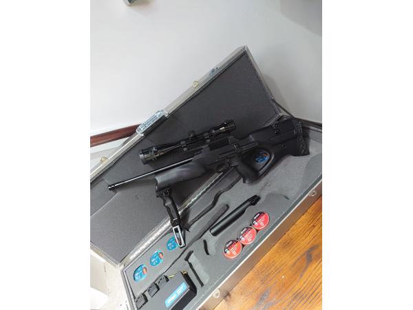 Walther Reign M2 pcp bullpup en veel accessoires