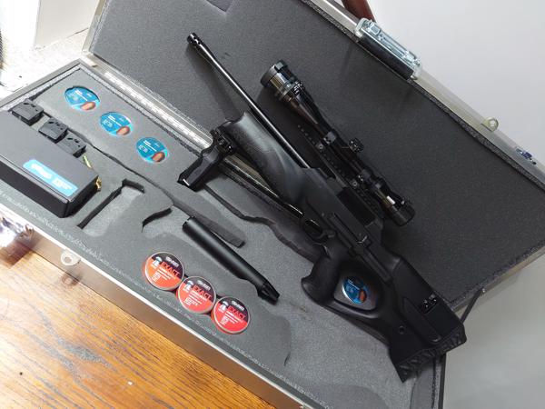 Walther Reign M2 pcp bullpup en veel accessoires