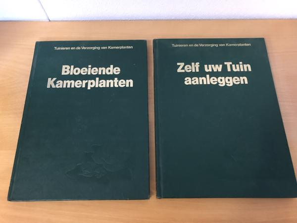 Natuurboeken en tuinboeken diversen. Dier , tuin en natuur