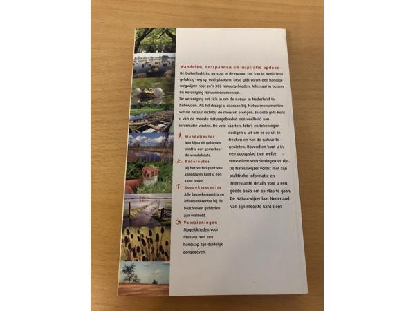 Natuurboeken en tuinboeken diversen. Dier , tuin en natuur