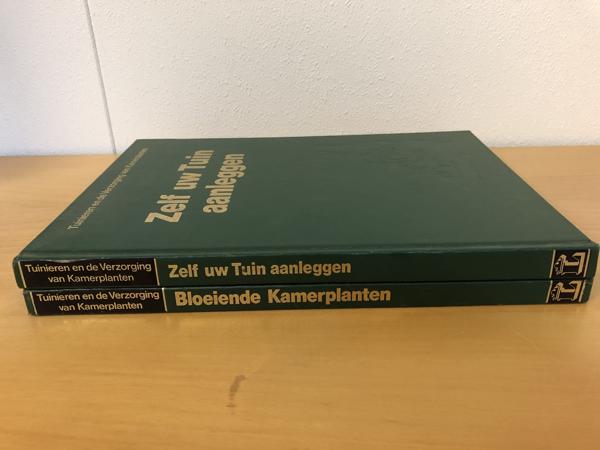 Natuurboeken en tuinboeken diversen. Dier , tuin en natuur