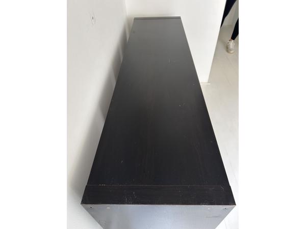 Billy vakkenkast zwart