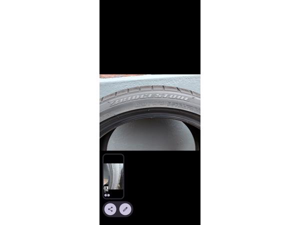 Banden twee stuks Bridgestone 225/40/18 nieuw