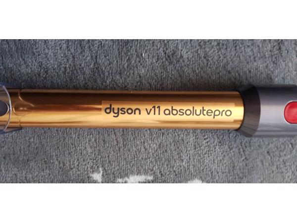 Dyson V11 absolute pro