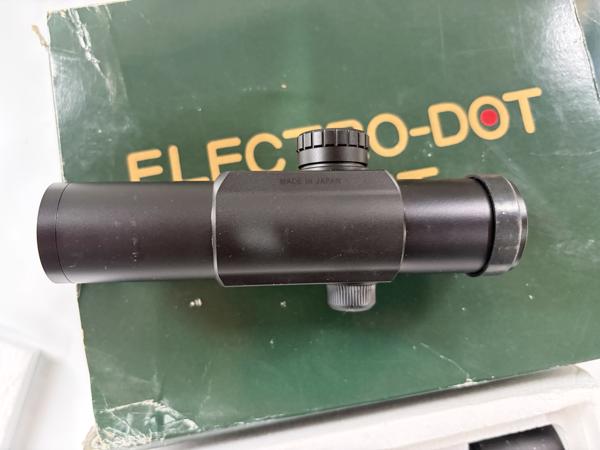 Red dot delta optical
