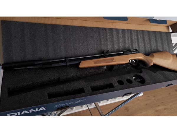 Te Koop een nieuwe Diana Stormrider pcp buks in 0.177 4.5mm.