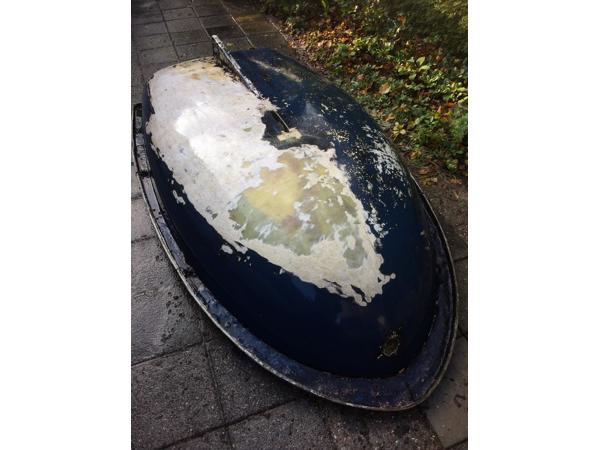 Jeugd-zeil-roei-speelbootje