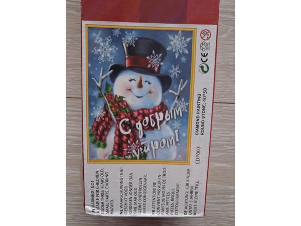 nr 77 Diamond Painting sneeuwpop 50x40cm (rond)