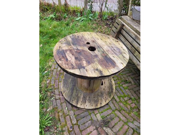 Tuin tafel haspel