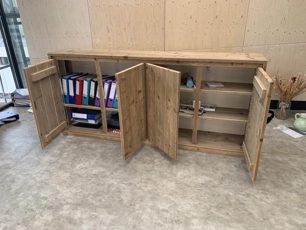 Steigerhouten wandkast / dressoir