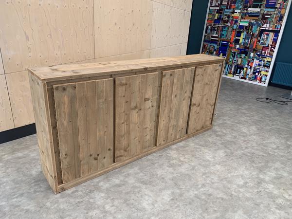 Steigerhouten wandkast / dressoir