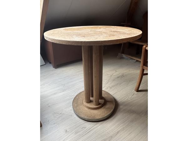 Rond tafeltje (diameter 65 cm, hoogte 70 cm)