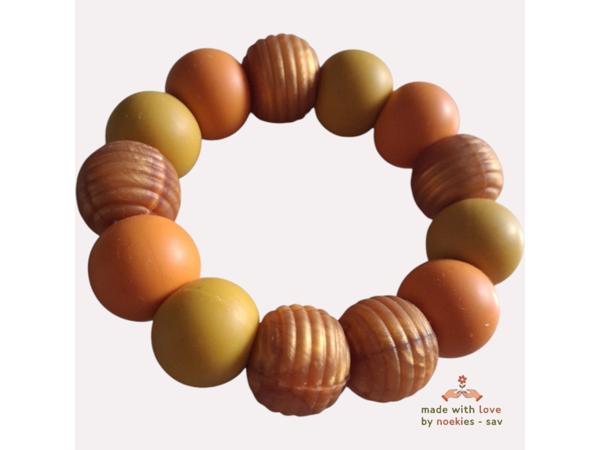 Noekies Handgemaakte Bijtring mosterdgeel goud - Nieuw!