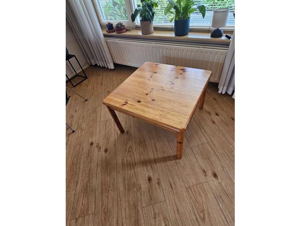 Bijzettafel 75x75x47
