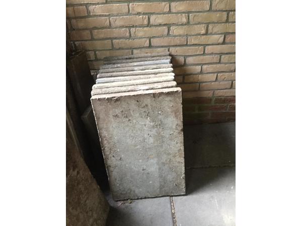 Diverse terrastegels gratis af te halen