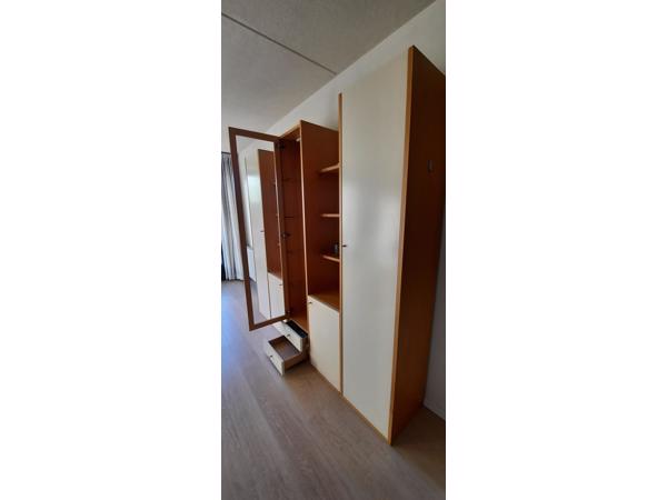 Wandmeubel, wandkast