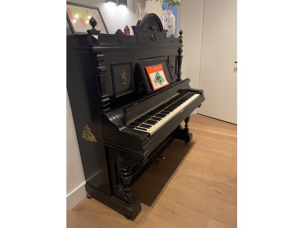 Prachtige, klassieke piano