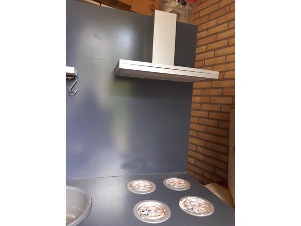speelkeuken van mdf met verlichting