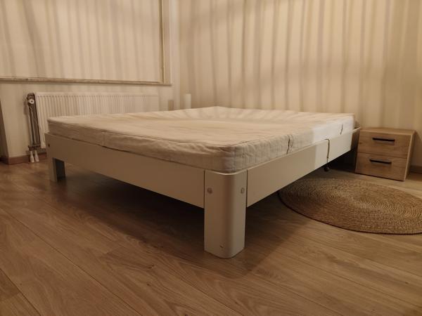 Tweepersoonsbed 160x200