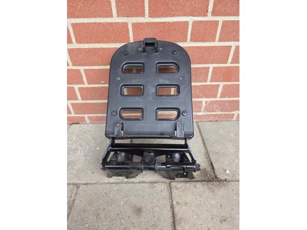 Grote topkoffer Piaggo en eventueel beugel mp3 motorscooter