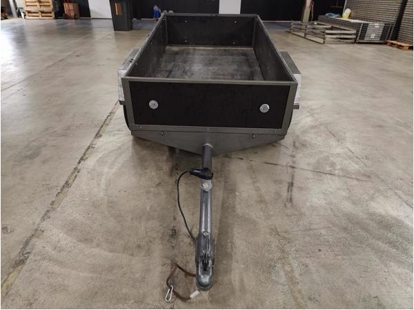 Zeer nette aanhanger