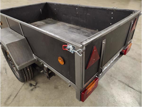 Zeer nette aanhanger