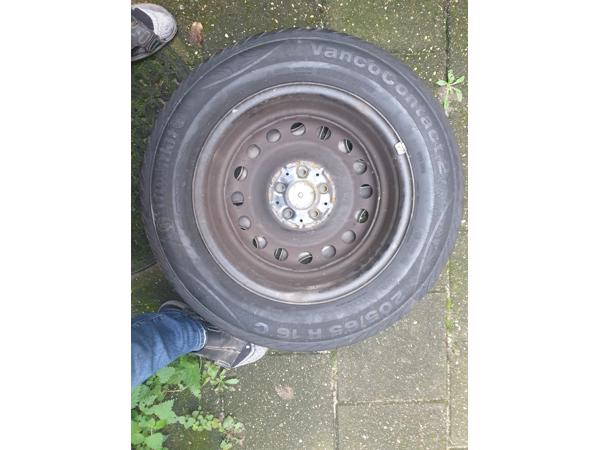 Winterbanden op stalen velgen voor Mercedes Vito (W639)